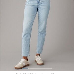 American Eagle Outfitters Light Blue Cropped Jeans